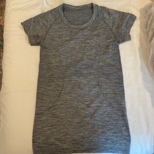 Lululemon swiftly tech gray